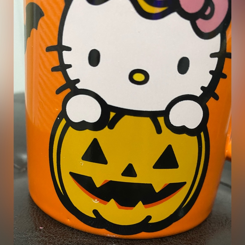 Sanrio Hello Kitty Happy Halloween Orange Pumpkin Mug - Picture 5 of 5